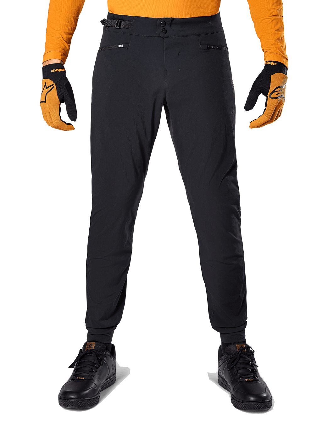 Pantalones Alpinestars A-Dura, pantalones de ciclismo de montaña, negros, combinados con un jersey naranja de manga larga y guantes negros y naranjas, con cierre de doble broche y ajustadores laterales de cintura, tejido duradero para ciclismo de montaña