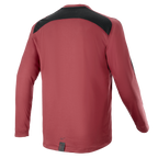 Jersey de manga larga Alpinestars A-Dura Dri Astar, color granate, jersey para ciclismo de montaña, vista posterior con panel de ventilación de malla negra en los hombros, mangas largas, tejido técnico de alto rendimiento para ciclismo todoterreno