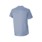 Jersey de manga corta Alpinestars A-Dura Dri Astar, color Infinity Blue, vista posterior con paneles de ventilación de malla en la parte superior de la espalda y los hombros, dobladillo con cola más larga, equipamiento técnico para ciclismo MTB