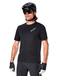 Camiseta A-Aria Astar