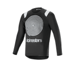 Jersey de manga larga Alpinestars A-Supra Oscar, jersey de ciclismo negro con un gran gráfico blanco en espiral Oscar en el pecho, detalles blancos en los hombros y logotipo de Alpinestars, ligero y transpirable para MTB de gravedad