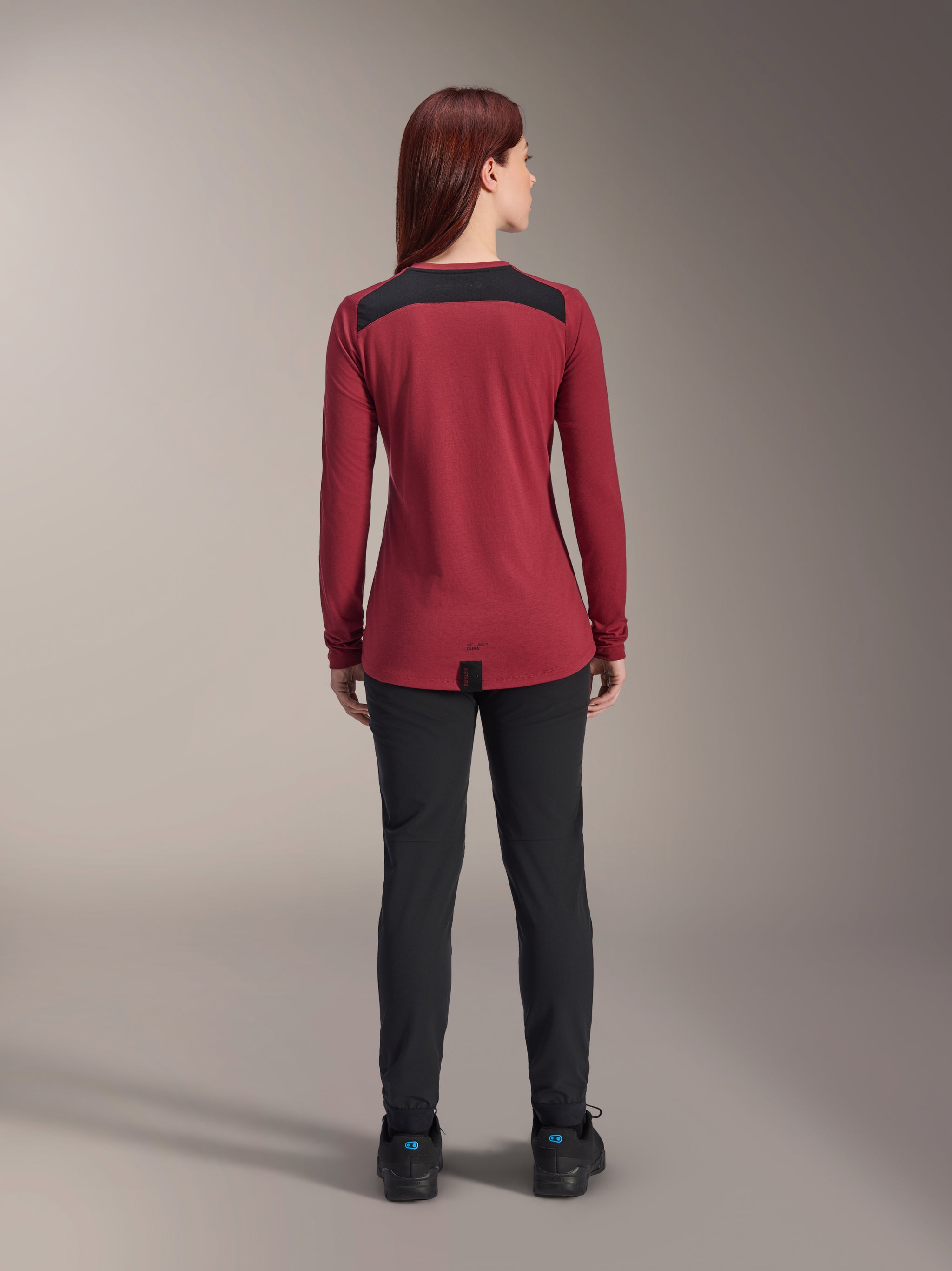 Maillot Stella A-Dura Dri Astar De Mujer - Manga Larga