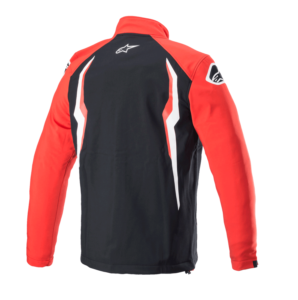 Chaqueta softshell Honda de Alpinestars, roja y negra, vista posterior con panel central negro y mangas rojas, con gráficos en contraste blancos y rojos, logotipo de Alpinestars en el cuello y el hombro, diseño softshell deportivo inspirado en el automovilismo