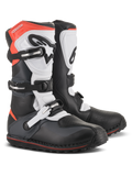 Botas Alpinestars Tech-T, botas de moto para trial, en negro, blanco y rojo flúor, con sistema de cierre de tres hebillas, espinillera ergonómica, protección de puntera texturizada y suela de tacos de perfil bajo, diseño técnico de calzado off-road