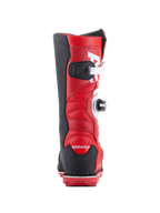 Botas Alpinestars Tech-T, botas de trial para motocicleta, rojo brillante, negro y blanco, vista trasera que muestra cierres de hebilla blancos, talón y paneles laterales negros, y parte superior de cuero rojo acolchado para conducción de trial todoterreno