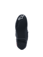 Botas Alpinestars Tech 10, vista de la suela, color negro con logotipo blanco, patrón de agarre texturizado, inserto central reemplazable, calzado de motocross de alto rendimiento