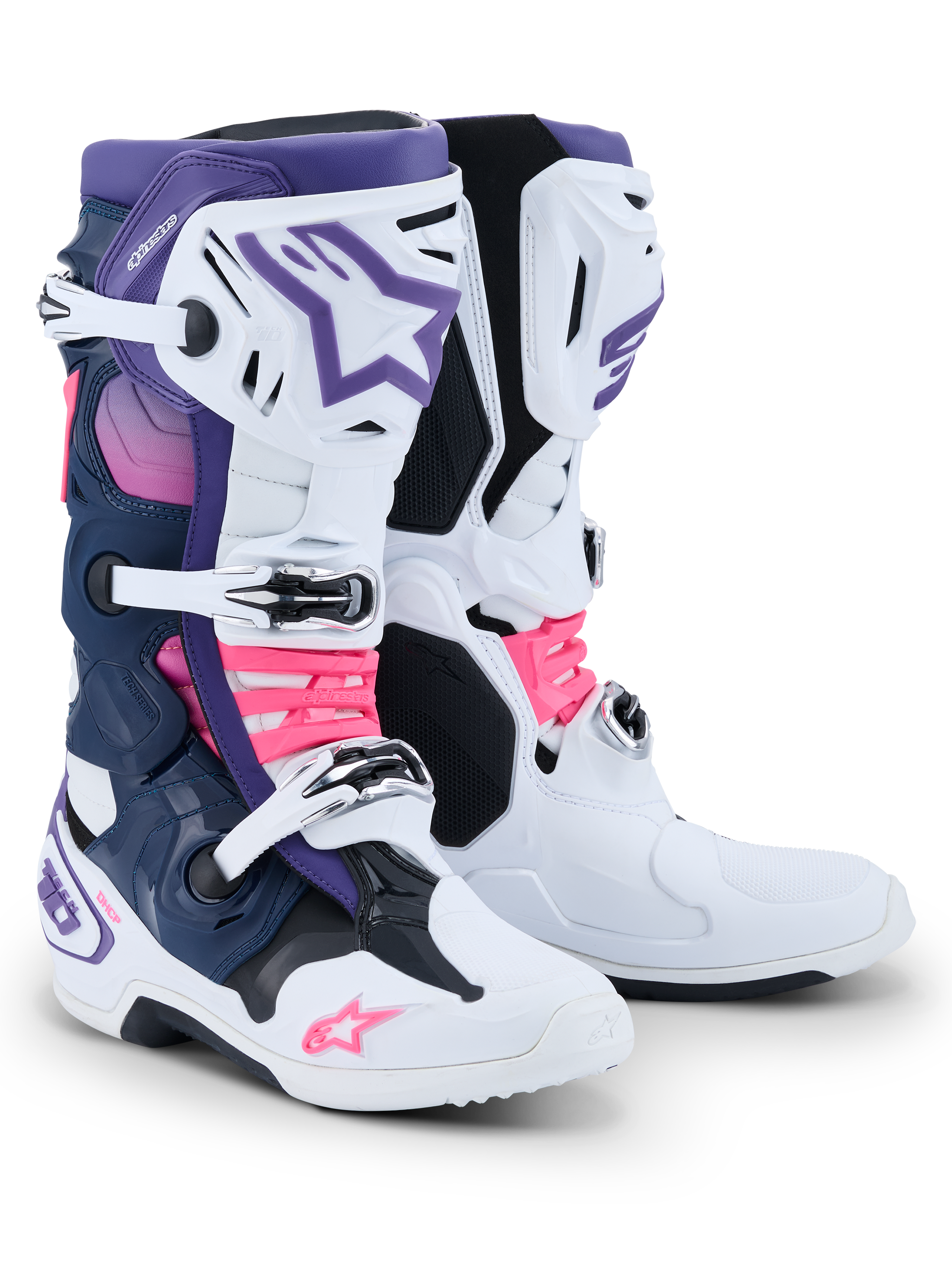 Botas Alpinestars Tech 10, botas de motocross, blanco, violeta, azul marino y rosa fluo, con un sistema de cierre de tres hebillas, paneles en azul marino y púrpura, y detalles en rosa brillante en las correas y logotipos, calzado de competición off-road de nivel profesional.