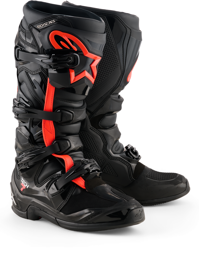 Botas Tech 7