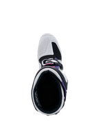 Botas Alpinestars Tech 7, vista superior de la apertura de la bota, gris claro y negro con detalles en púrpura y magenta, muestra el acolchado interior, el sistema de hebillas y la puntera reforzada para carreras off-road