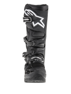 Botas Alpinestars Tech 7 Enduro, botas de motocross y enduro, negras, vista frontal con logotipo de estrella blanca en la espinilla, sistema de cierre de cuatro hebillas y estructura protectora reforzada para uso off-road