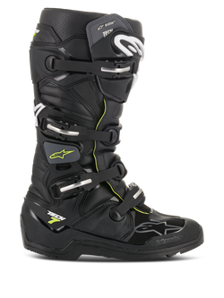Botas Alpinestars Tech 7 Enduro Drystar, negras con detalles en amarillo fluorescente, botas de moto todoterreno impermeables con cuatro hebillas plateadas, suela robusta de gran agarre y construcción protectora de TPU para conducción de enduro