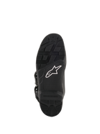 Botas Alpinestars Tech 7 Enduro Drystar®, botas de motocross y enduro, vista de la suela en color negro, compuesto de caucho de alto agarre con logotipo de estrella blanca e inserto reemplazable para un rendimiento duradero off-road