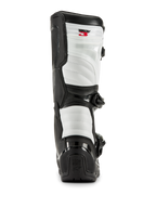 Botas Alpinestars Tech 3 en negro y blanco, vista trasera que muestra paneles acolchados blancos, protector de talón de TPU negro con el logotipo Tech Series y marca Tech 3 en rojo en la parte superior, calzado profesional de motocross.