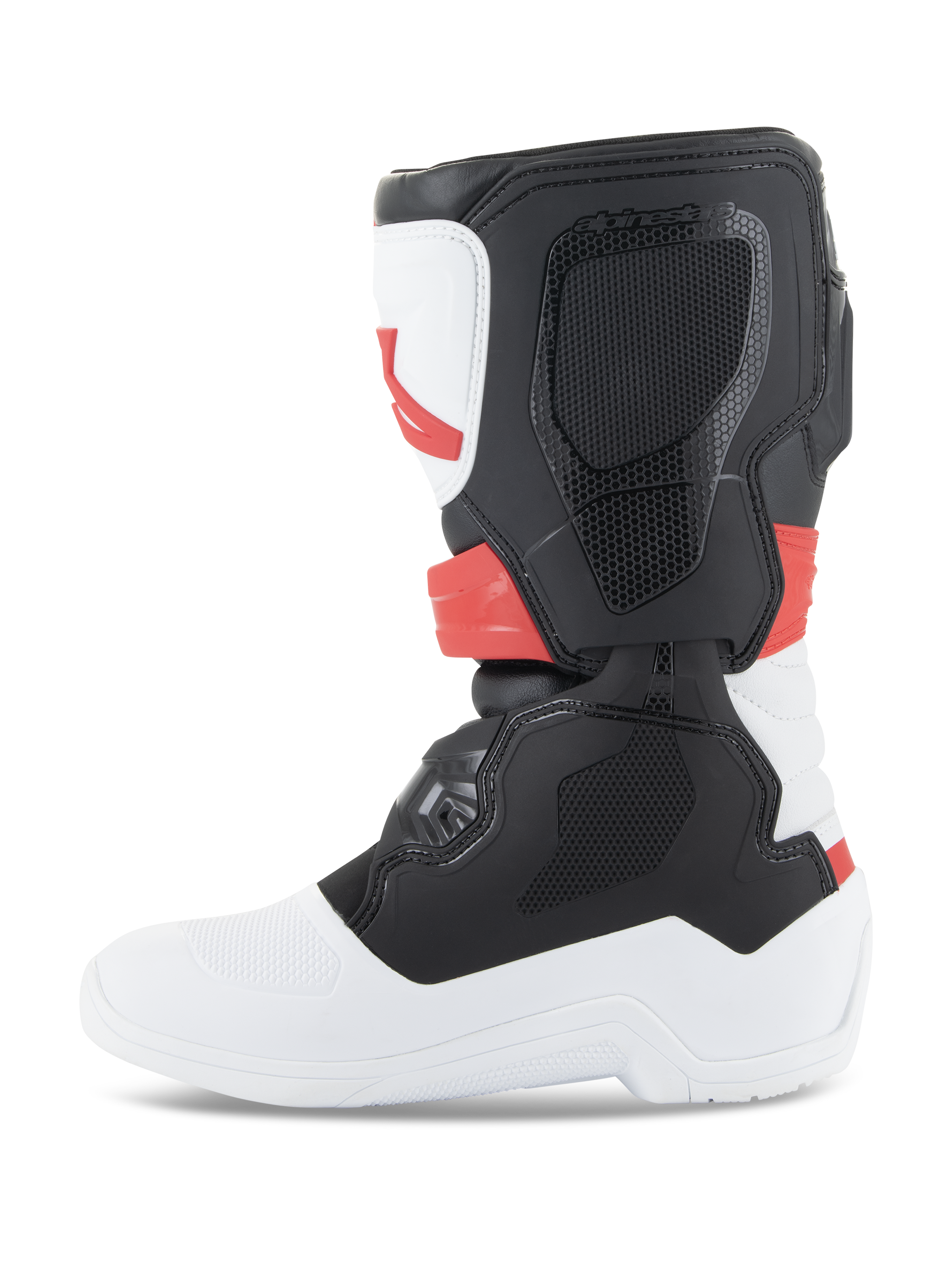 Botas Alpinestars Youth Tech 3S, botas de motocross, blanco, negro y rojo brillante, vista de perfil lateral, con paneles protectores de TPU duraderos y parte superior de microfibra, suela y puntera blancas con sección de la pantorrilla en negro y detalles en rojo brillante, calzado protector todoterreno para jóvenes pilotos