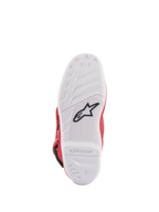 Botas Alpinestars Youth Tech 7S, vista de la suela, suela de compuesto blanco con logotipo de estrella negro, patrón de goma de alto agarre para una durabilidad y tacto superiores, marca Alpinestars grabada en relieve en el talón