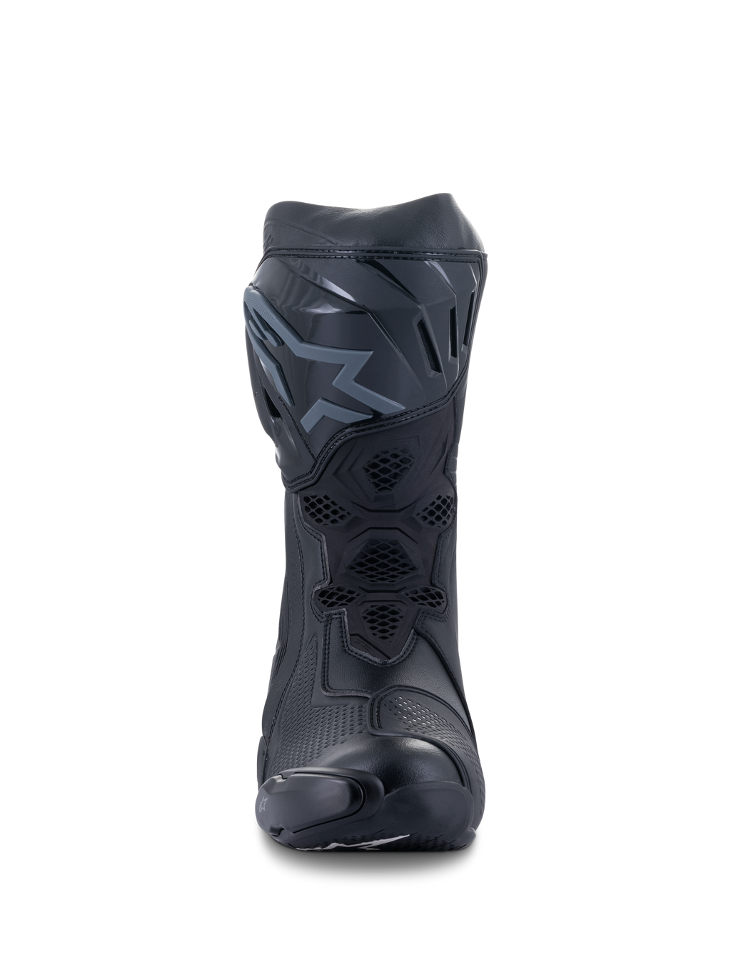 Botas Alpinestars Supertech R, botas de carreras para moto, negro y negro, vista frontal que muestra la placa de espinilla de TPU con logotipo, paneles de ventilación de malla y construcción protectora aerodinámica