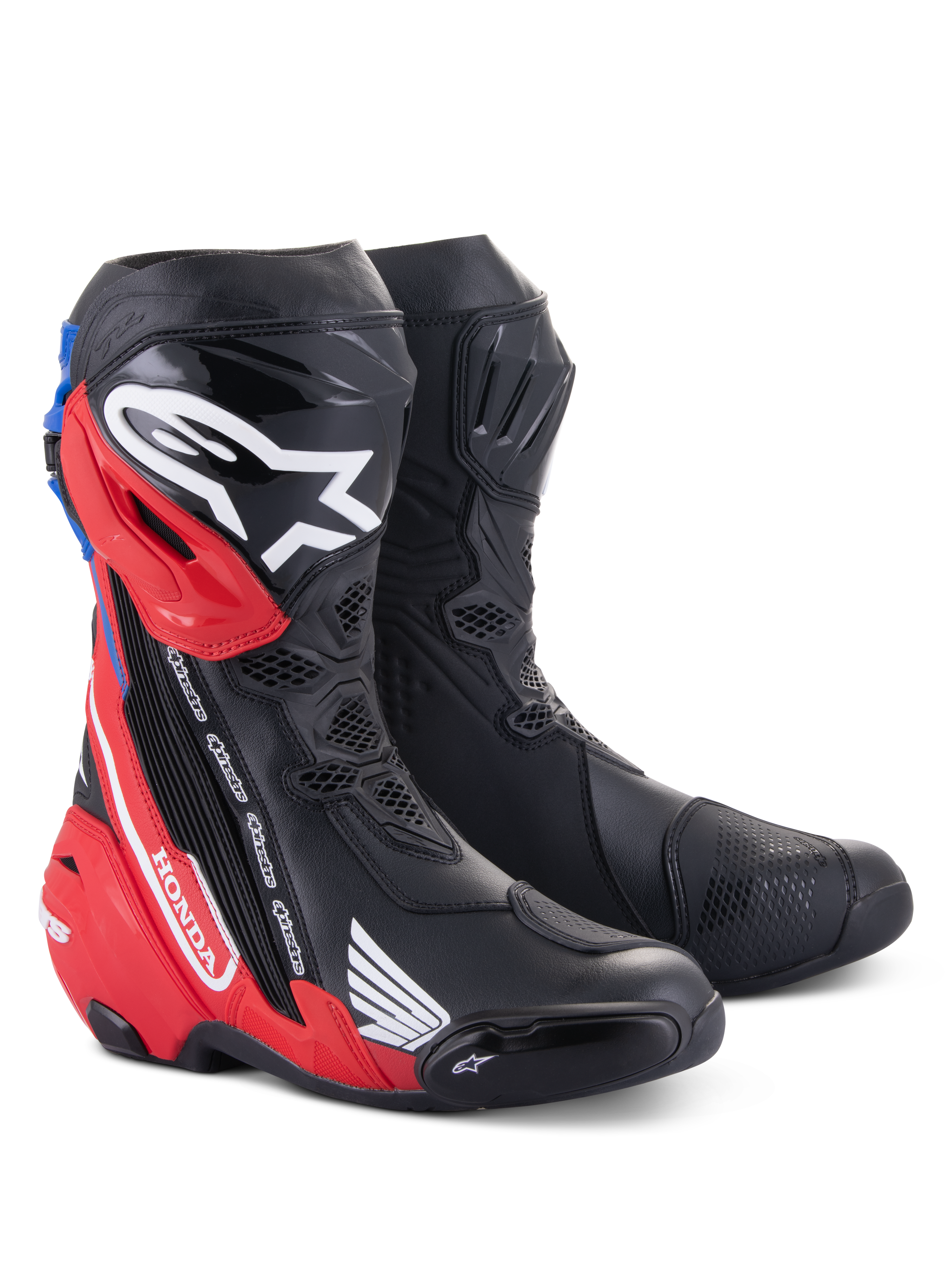 Botas Alpinestars Honda Supertech R, botas de carreras para moto, negro, rojo brillante y azul, con espinilleras de TPU, logotipos de Honda y diseño aerodinámico avanzado para un alto rendimiento en pista y carretera.