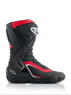 Botas Alpinestars Honda SMX-6 V3, botas de alto rendimiento para motociclismo, negro, rojo brillante y blanco, vista lateral con construcción de microfibra y protección de TPU, soporte lateral de tobillo y marca Honda, equipo profesional de carreras y carretera