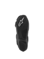 Botas Alpinestars Stella SMX-6 V3, vista de la suela, compuesto de caucho ligero negro con agarre texturizado, logotipo Alpinestars blanco, diseñadas para rendimiento en pista y calle