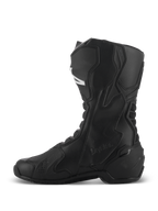 Botas Alpinestars SMX-6 V3 Drystar®, botas de rendimiento para motocicleta en color negro, perfil lateral que muestra la construcción de microfibra de corte alto, paneles protectores de TPU y el logotipo de Drystar