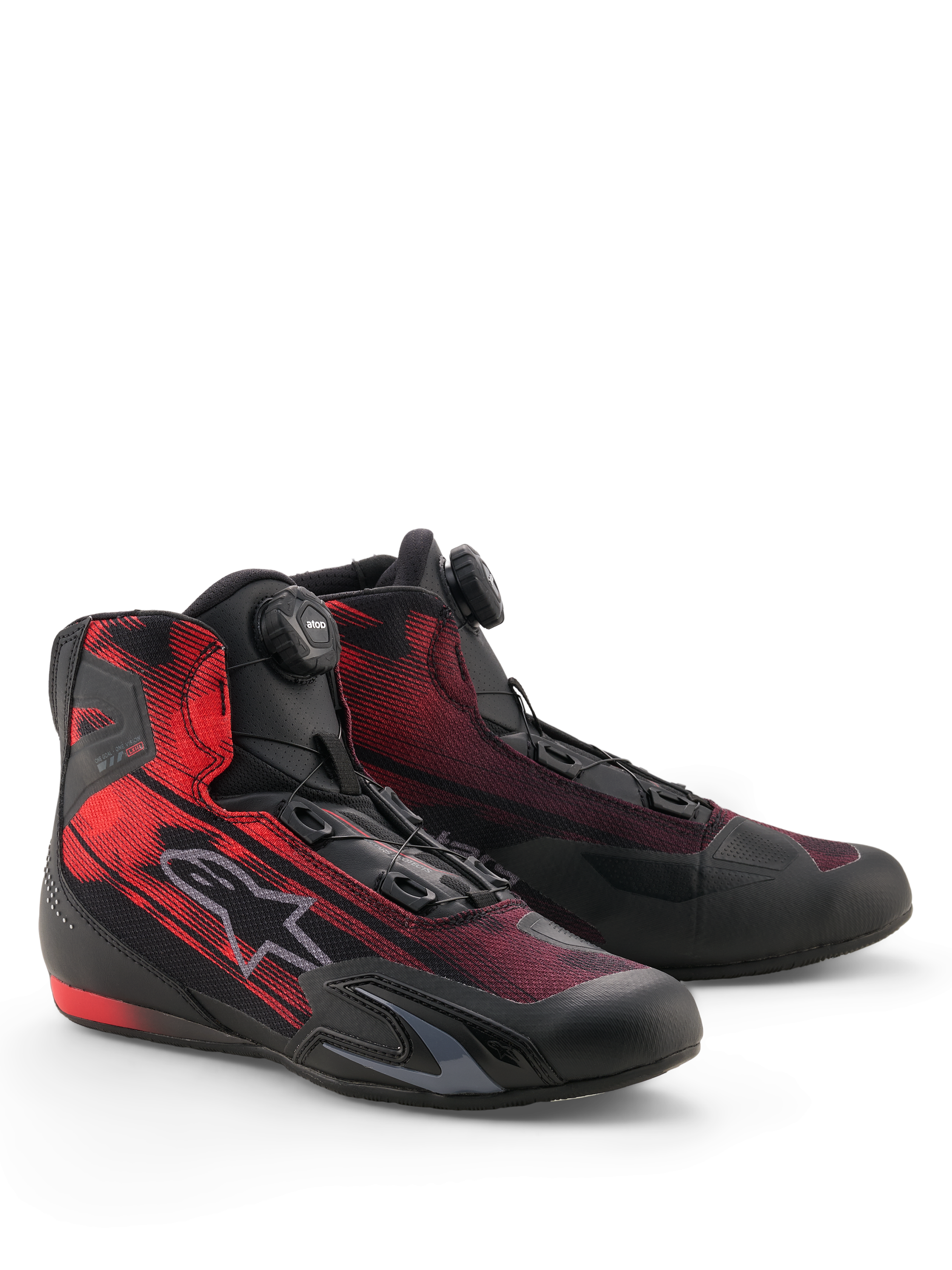 Zapatos Alpinestars Celer Superair, calzado deportivo para motociclismo, negro y rojo brillante, con el sistema de cierre Alpinestars Rotor y parte superior textil transpirable, diseño elegante con refuerzos de TPU y suela con agarre texturizado