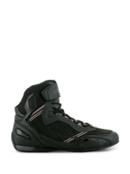 Alpinestars Faster-3 Rideknit®, zapatillas de moto negras, construcción ligera de microfibra y malla transpirable, cierre de cordones con correa de velcro en el tobillo, diseño protector de caña alta para conducción urbana