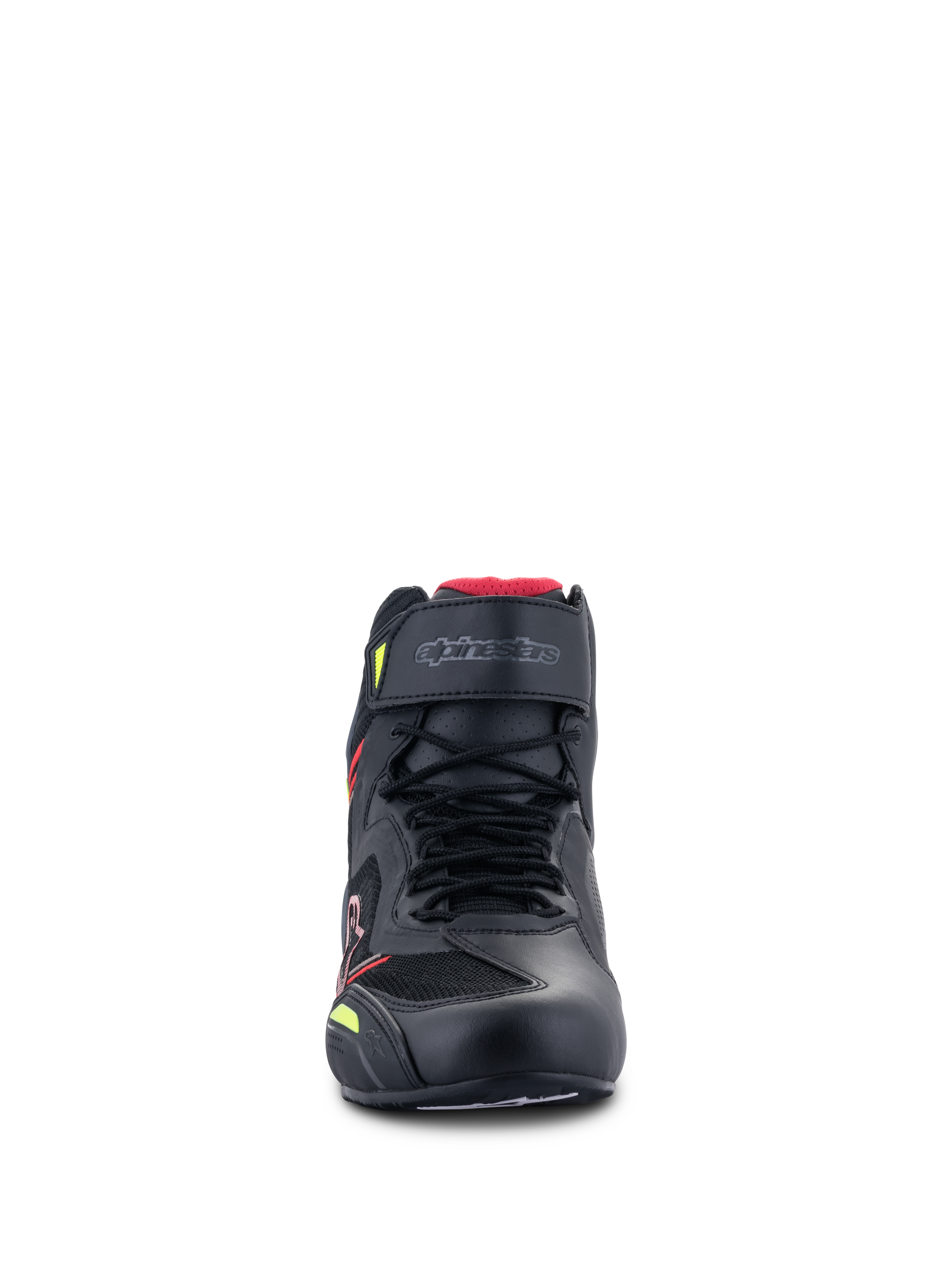 Zapatos Alpinestars Faster-3 Rideknit®, calzado de moto, negros con detalles en rojo y amarillo flúor, vista frontal con cordones, correa de velcro en el tobillo y paneles de punto transpirable con forro rojo