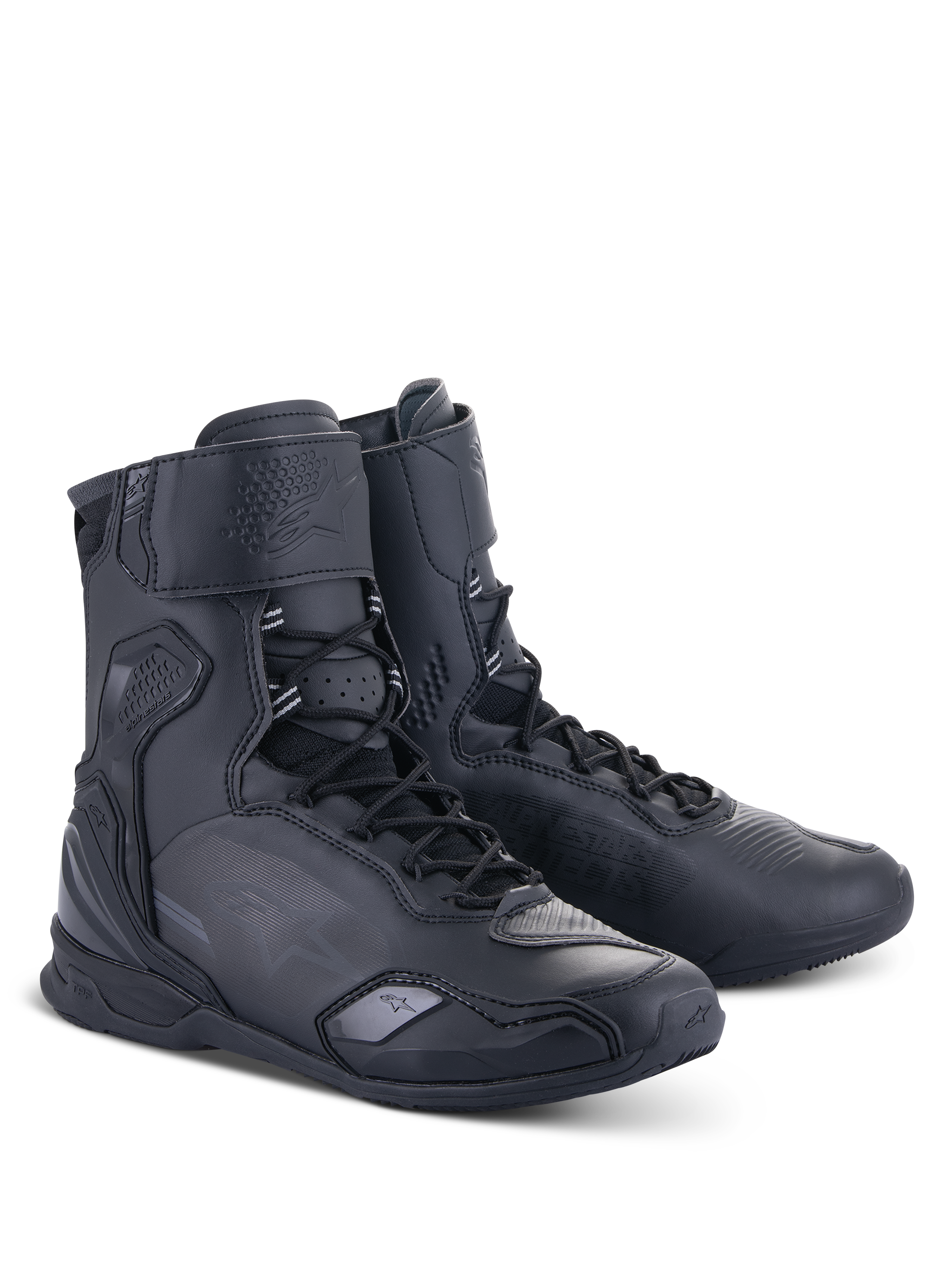 Zapatos Alpinestars Superfaster, calzado de motociclismo de caña alta en color negro, con sistema de cordones rápidos, protección reforzada en el tobillo y el talón, y construcción estilizada en microfibra para conducción en carretera.