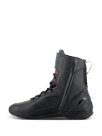 Zapatos Alpinestars Superfaster, calzado para motociclismo, negro, gris y rojo brillante, perfil de caña alta con cremallera lateral medial y cordones rápidos, construcción técnica de microfibra y Rideknit para conducción en carretera de alto rendimiento