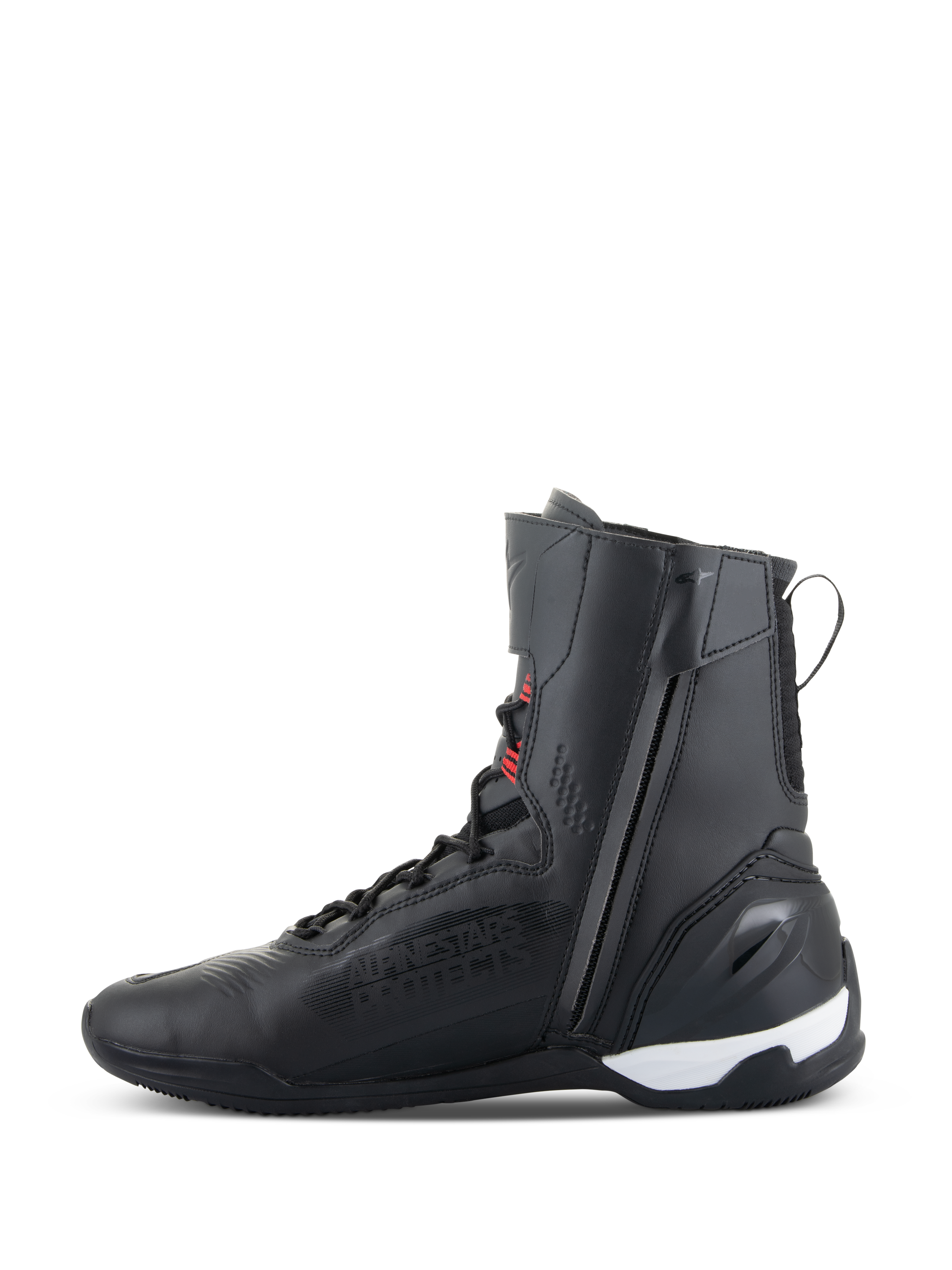 Zapatos Alpinestars Superfaster, calzado de motociclismo de caña alta, negros con detalles en rojo brillante y blanco, con cremallera lateral interna, sistema de cordones rápidos y refuerzo de talón de TPU, diseño atlético estilizado para conducción en carretera y deportiva