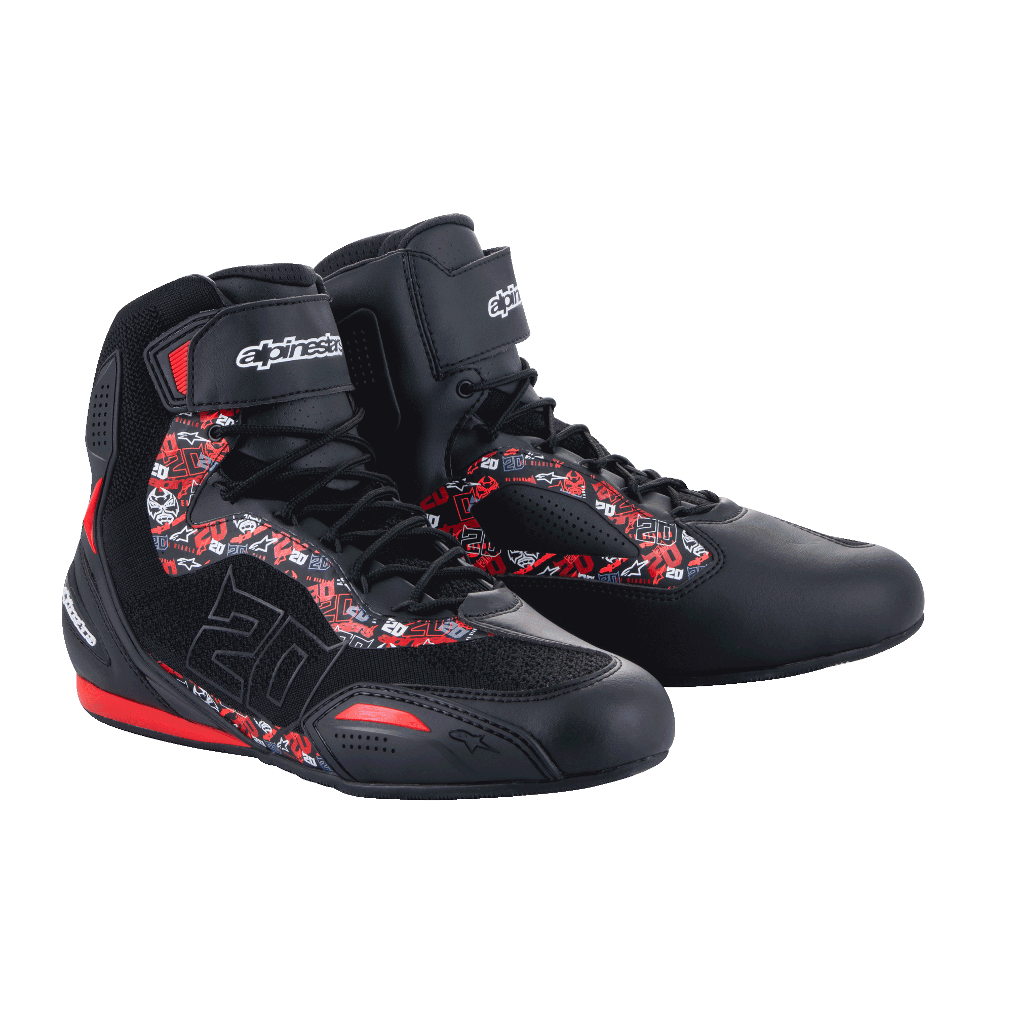 Alpinestars FQ20 Faster-3 Rideknit® Shoes, zapatillas de moto, negro y rojo brillante, con patrones gráficos en rojo y blanco y el número 20 de Fabio Quartararo, construcción de malla tejida y microfibra, logo Alpinestars en la correa del tobillo, diseño deportivo urbano para carretera.
