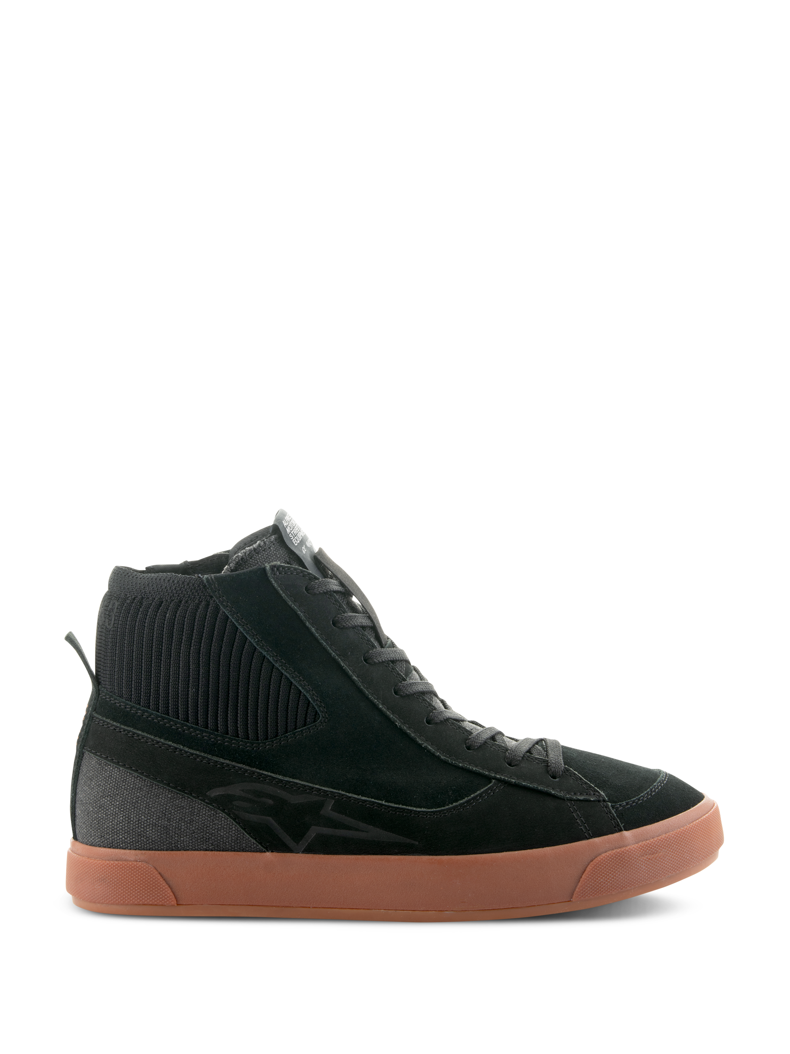 Alpinestars Stated Shoes, zapatillas de caña alta para motociclismo en color negro con suela de goma marrón, parte superior de gamuza y lona con cuello de tobillo de punto acanalado, diseño urbano inspirado en el skate retro