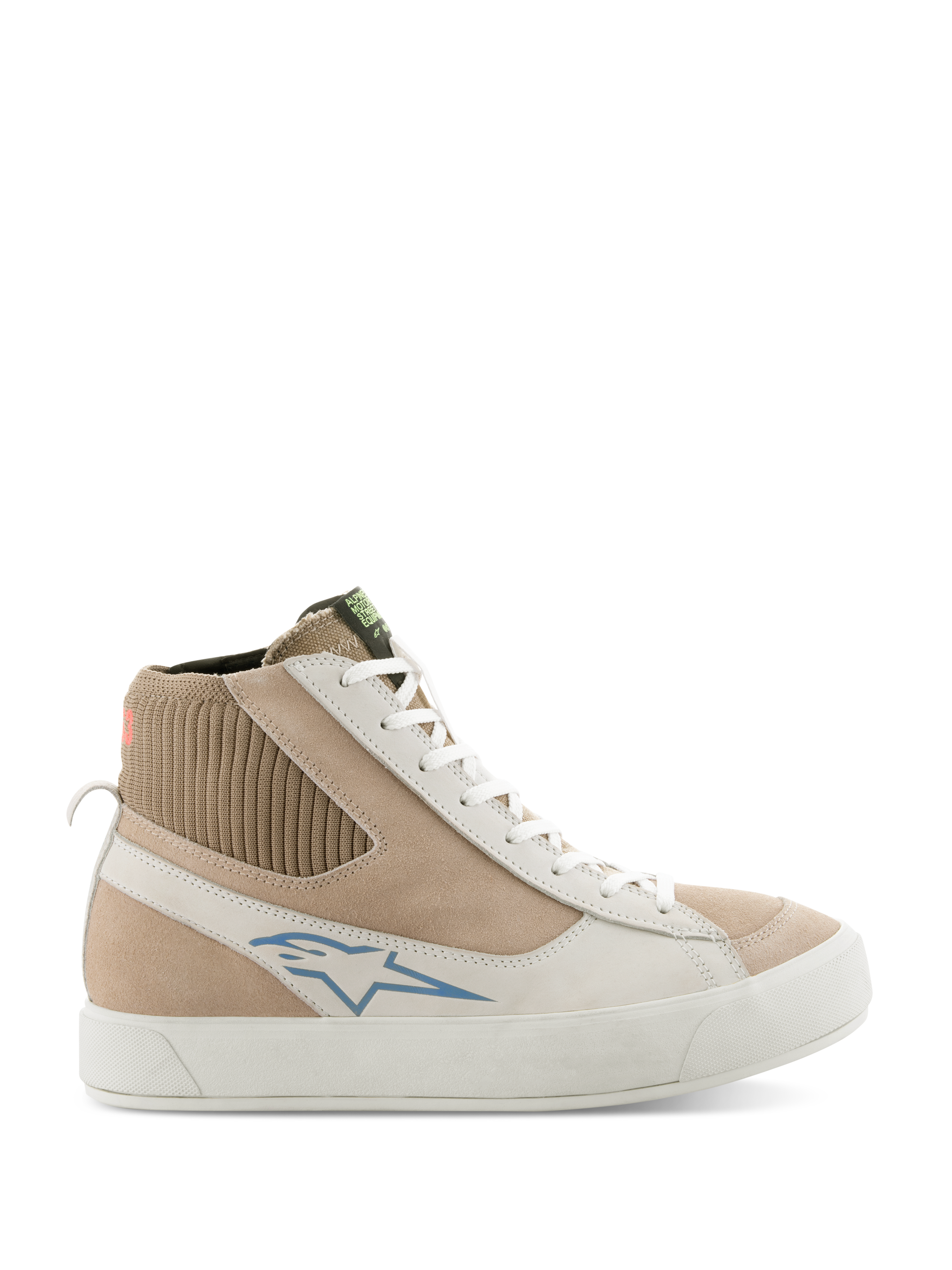 Zapatos Alpinestars Stella Stated Podium, zapatillas de moto de caña alta para mujer, blanco y gris claro, parte superior de ante beige y cuero, logotipo azul de Alpinestars, cuello del tobillo de punto acanalado, suela vulcanizada blanca gruesa, estilo skate retro