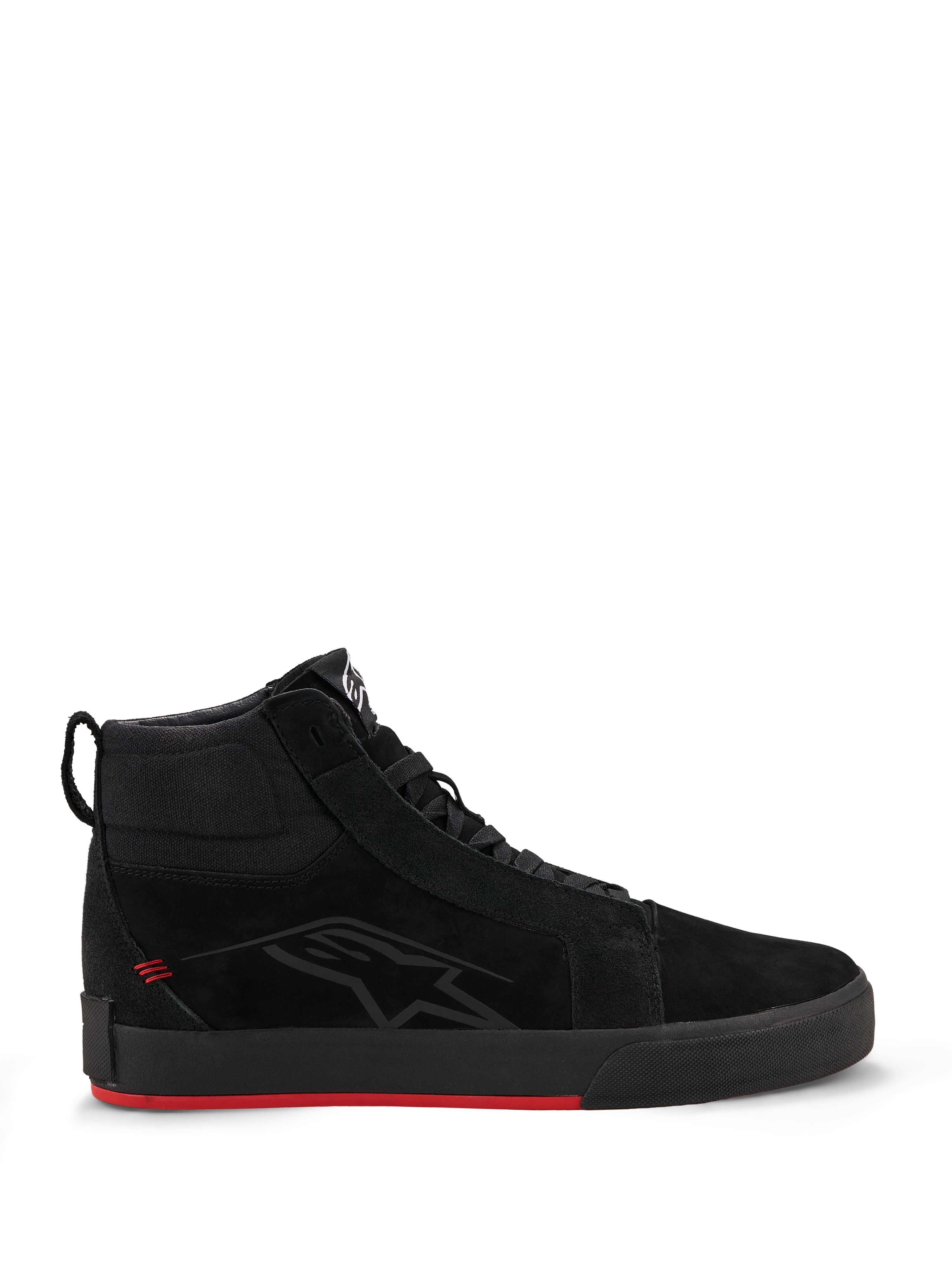 Zapatos de cuero Alpinestars Ride-63, calzado urbano para moto, negro y rojo brillante, diseño de bota alta inspirado en el skate, parte superior de cuero premium y nubuck, suela vulcanizada negra con base en rojo brillante, logotipo sutil en el lateral, estilo urbano casual para motociclista