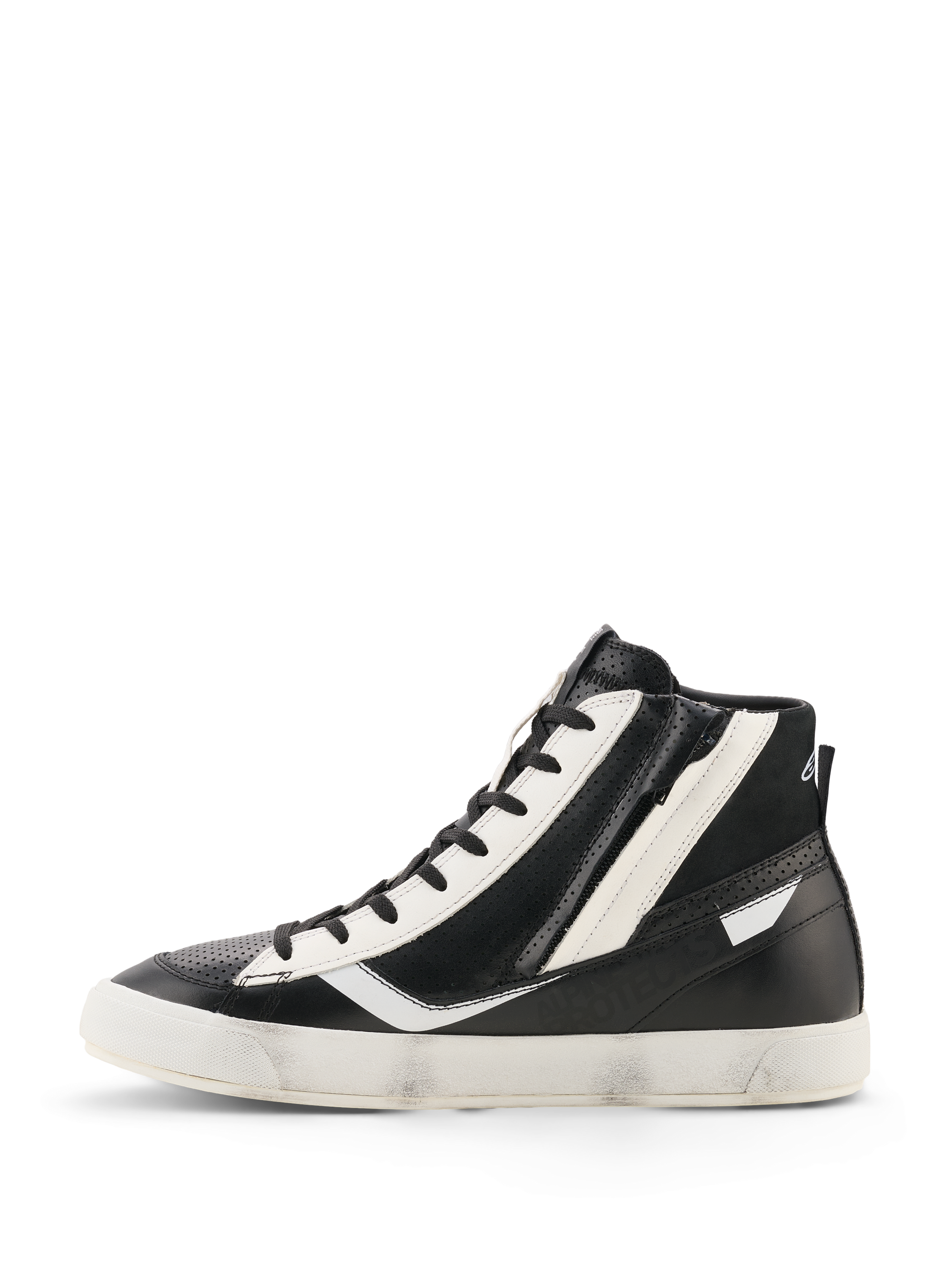 Zapatos Stated Flair