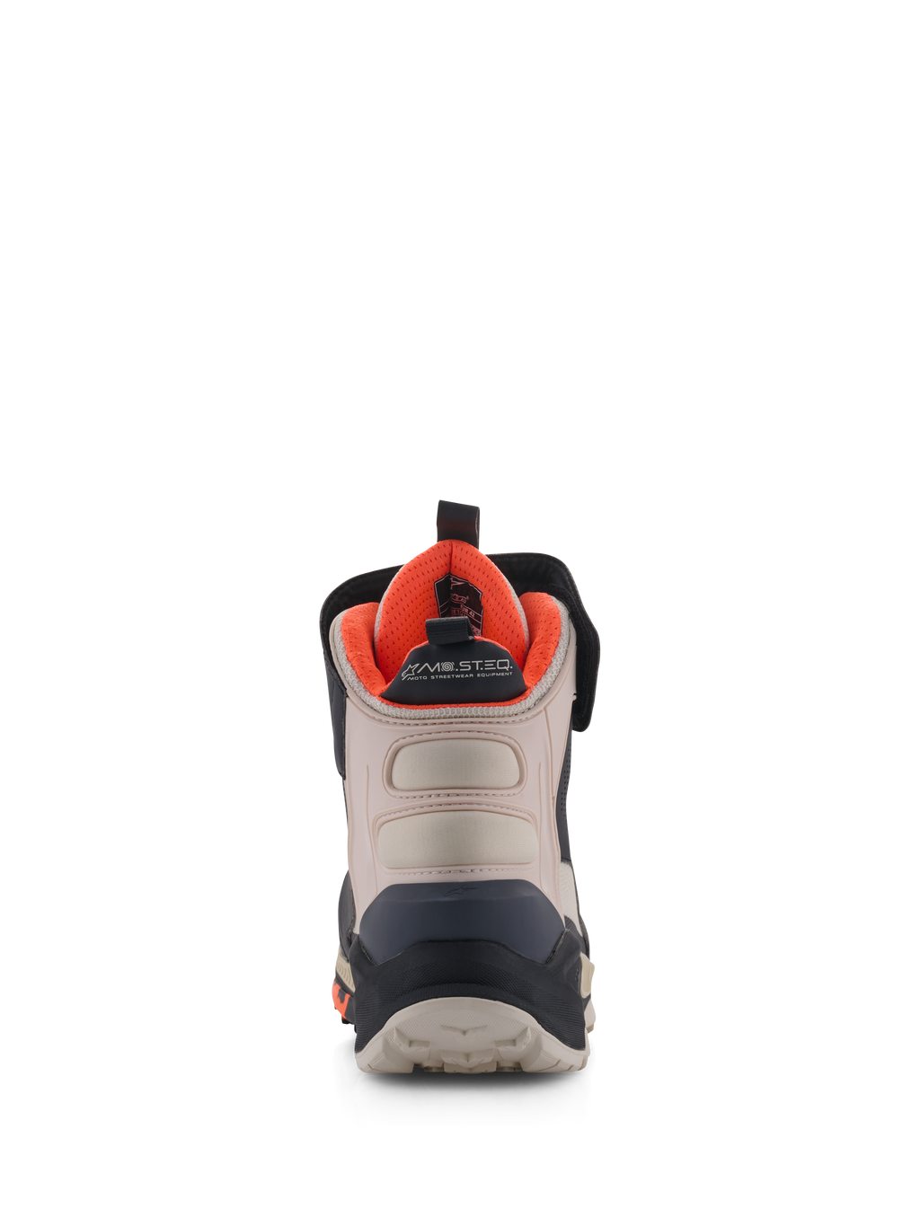 Zapatos Alpinestars Speedstreet, calzado para moto, negro, almendra y naranja intenso, vista trasera que muestra el contrafuerte del talón reforzado, paneles de microfibra color almendra, forro interior naranja brillante y marca MO.ST.EQ.