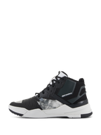 Zapatos Alpinestars Speedflight, calzado para motociclismo, negro, gris y blanco, vista de perfil lateral con parte superior textil ripstop con paneles con patrón gris, talón reforzado negro y entresuela blanca gruesa con el logotipo de la marca, diseño de estilo deportivo urbano
