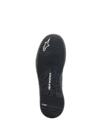 Zapatos Alpinestars Speedflight, zapatos para motociclismo, negros, vista inferior de la suela de goma de doble densidad, con el logotipo de Alpinestars y la marca TPF, patrón de dibujo técnico para un rendimiento urbano