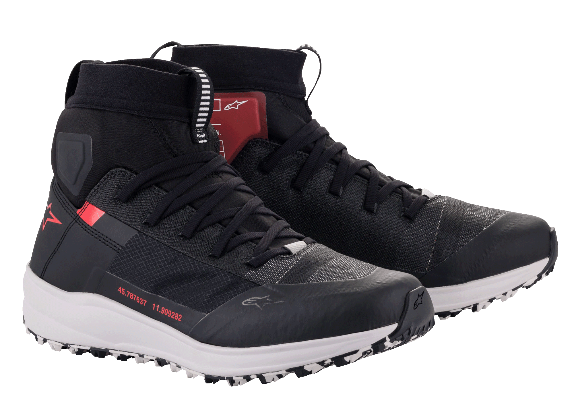 Alpinestars Speedforce Shoes, zapatillas de motociclismo de corte alto, negro, blanco y rojo, con silueta de zapatilla de running, parte superior textil MATRYX, entresuela blanca y logo rojo de Alpinestars, calzado técnico urbano para carretera