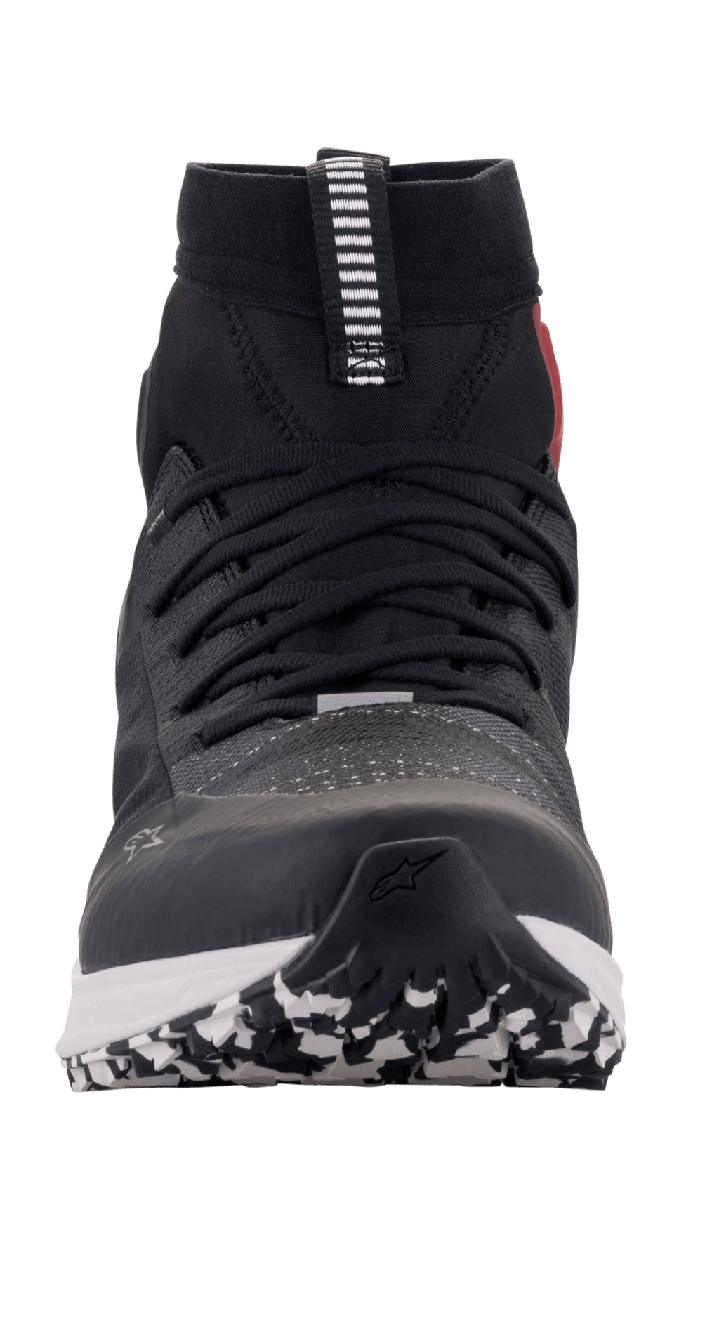 Zapatos Alpinestars Speedforce, calzado de motociclismo, negro, blanco y rojo, vista frontal que muestra una silueta de zapatilla de running, parte superior de MATRYX, diseño de corte alto y suela con patrón