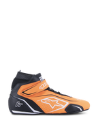Alpinestars Tech-1 T V3 FIA Racing Shoes, naranja flúor y negro, calzado de automovilismo de caña alta con detalles blancos y correa de velcro en el tobillo, cuero perforado para transpirabilidad, vista lateral de equipo profesional de automovilismo
