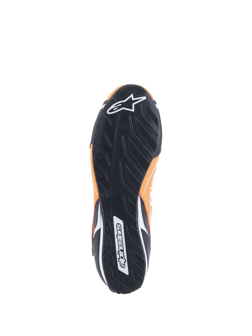 Zapatos Alpinestars Tech-1 T V3 FIA, naranja fluo, negro y blanco, vista inferior que muestra la suela de goma negra con un patrón de dibujo asimétrico, logotipo Alpinestars blanco en la puntera y marca denominativa en el talón.