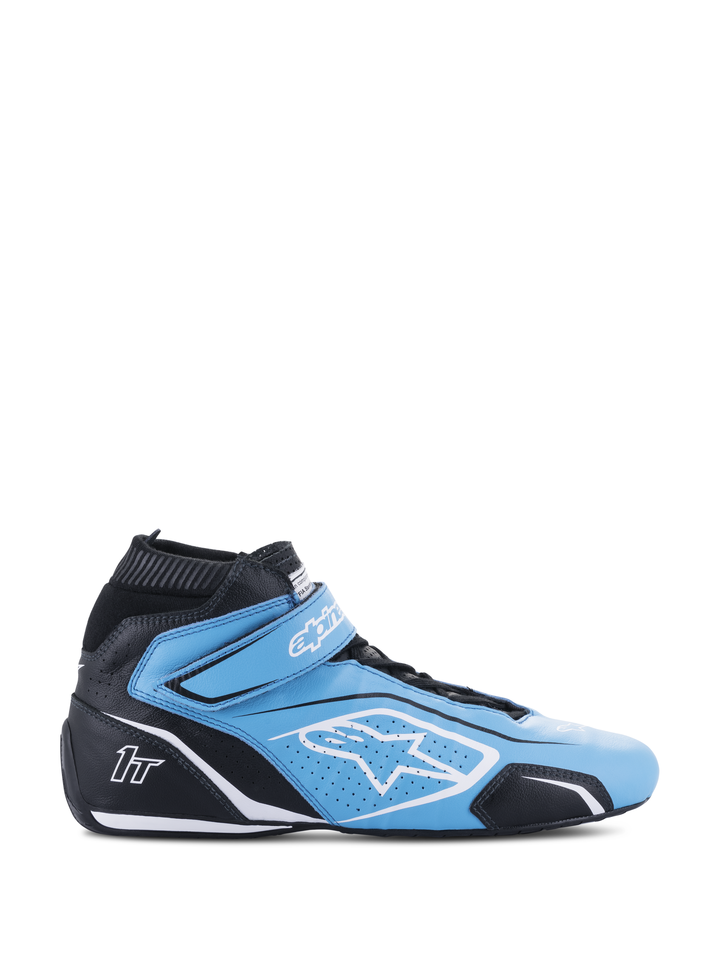 Zapatillas Alpinestars Tech-1 T V3 FIA, calzado de automovilismo de caña alta, azul claro y negro con detalles blancos, vista lateral con correa de velcro, logo de estrella blanco, construcción de cuero perforado y suela delgada de alto rendimiento
