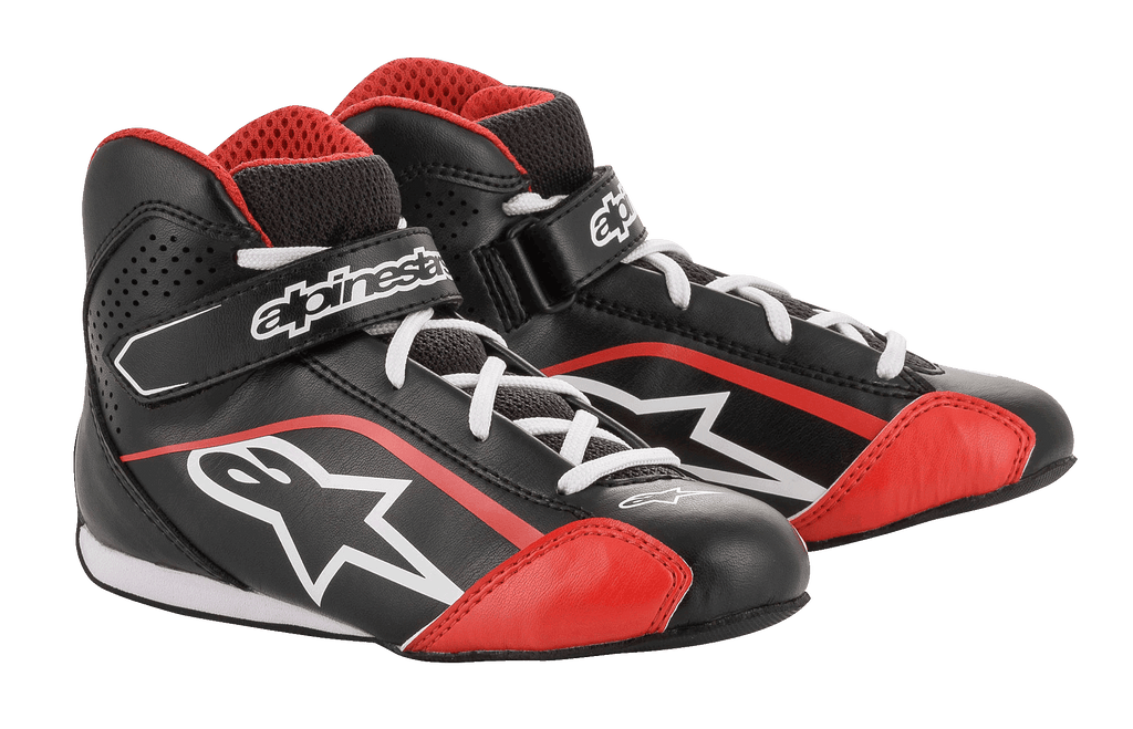 Alpinestars Youth Tech-1 K Shoes, zapatos de karting, negros, blancos y rojos, con una parte superior de microfibra ligera con detalles rojos, cordones blancos y correa de tobillo con cierre de gancho y bucle, diseñados para el karting juvenil