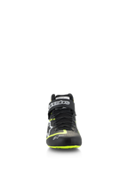 Alpinestars Tech-1 Z V3 Shoes FIA, calzado de automovilismo, negro y amarillo fluo, vista frontal, con sistema de cordones rápidos de doble cierre y correa de tobillo con la marca, detalles en amarillo brillante en la puntera y la suela, confección en cuero premium.