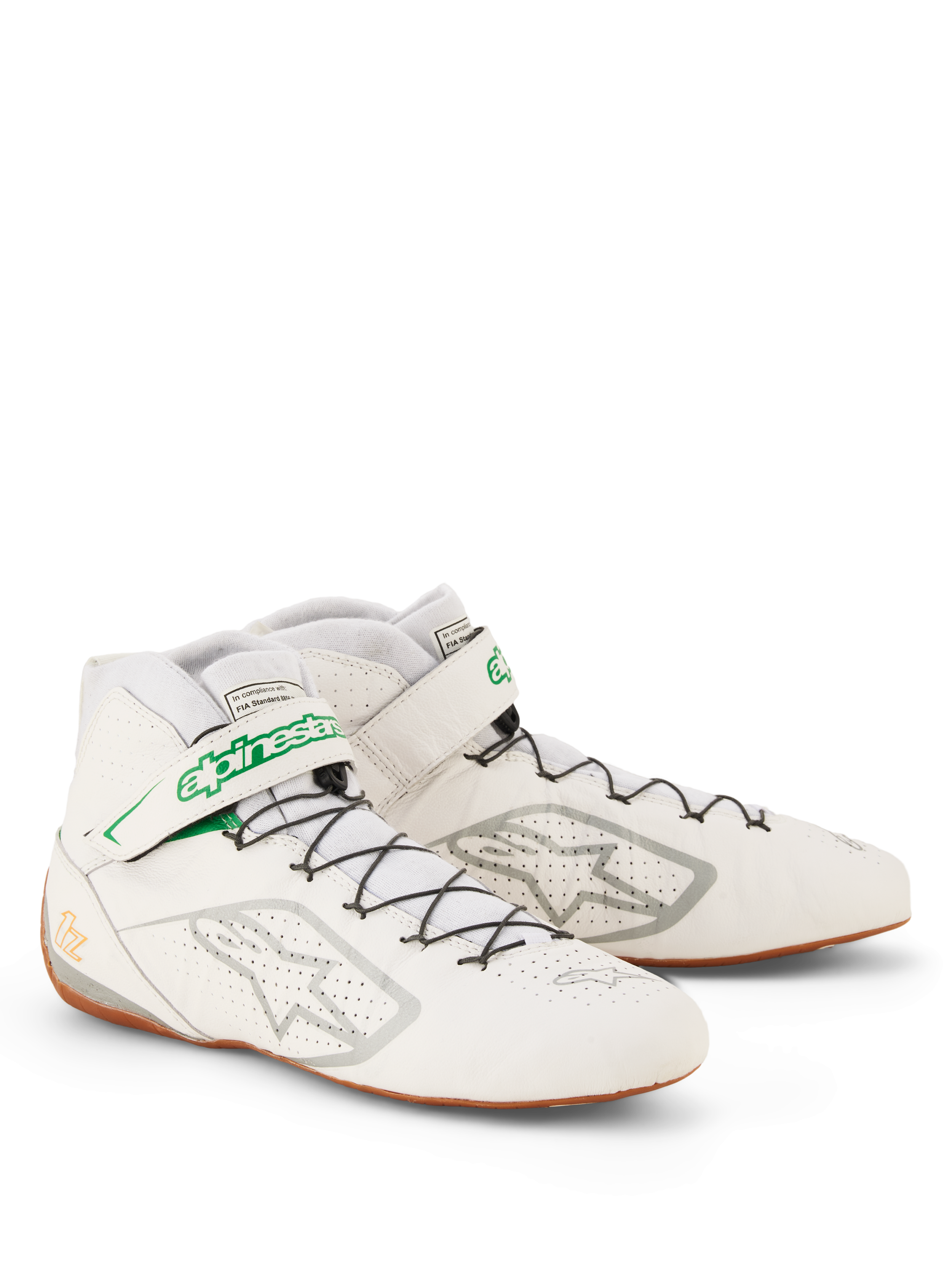 Alpinestars Tech-1 Z V3 Zapatillas FIA, zapatillas de carreras en blanco, verde, plateado y color caramelo, parte superior de cuero bovino perforado, sistema de cordones rápido con correa de logo verde, suela de goma fina para mayor sensibilidad con los pedales, calzado profesional para automovilismo