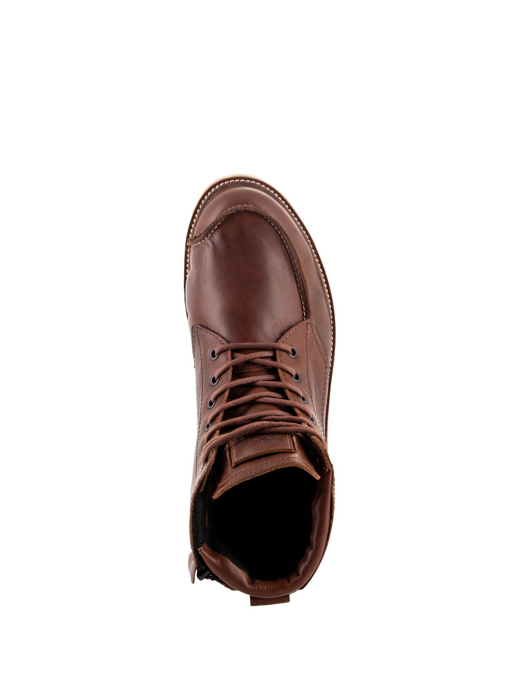 Alpinestars Oscar Monty V2 Shoes, zapatos de motociclismo marrones, vista cenital que muestra la construcción en cuero de grano completo, costura de puntera moc y cordones marrones, calzado urbano de estilo clásico