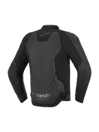 Chaqueta de cuero Alpinestars GP Force V2, chaqueta de moto, negro, vista posterior que destaca la construcción multipanel de cuero y tejido, con el logotipo de Alpinestars en el cuello y la marca 'Racing Ahead' en el dobladillo inferior.