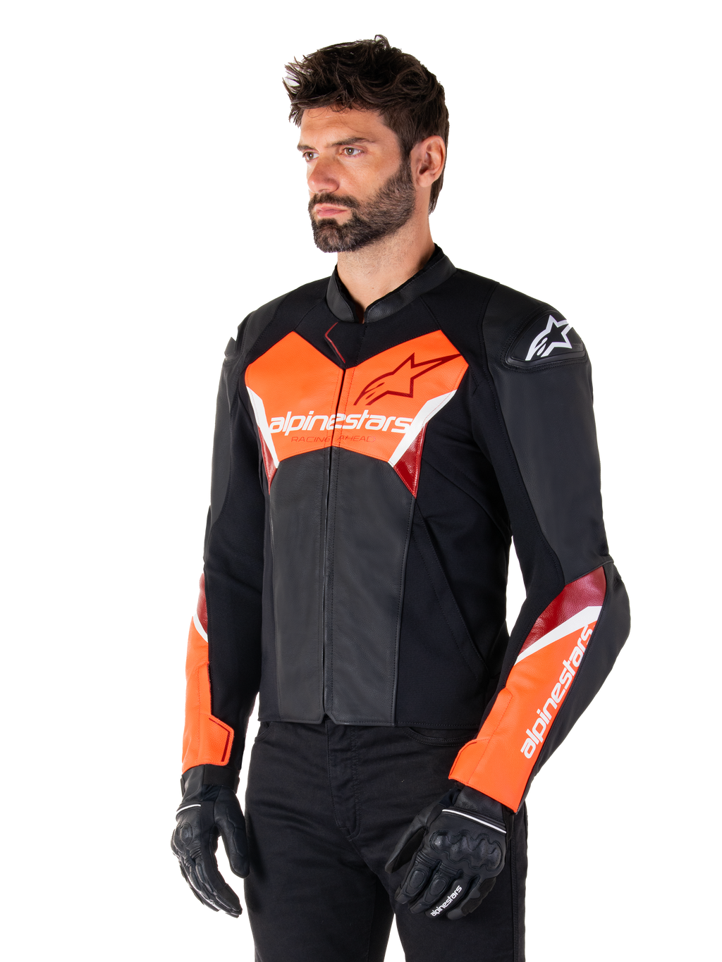 Chaqueta de cuero Alpinestars Faster V3, negro y rojo flúor, chaqueta de conducción deportiva premium con detalles blancos y rojos, logotipos de Alpinestars en el pecho y las mangas, combinada con guantes y pantalones de moto negros