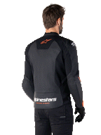 Alpinestars Faster V3 Leather Jacket, chaqueta deportiva de moto, negro y rojo flúor, con confección en cuero premium, paneles elásticos HRSF y protectores de hombro DFS GP Lite, diseño refinado derivado de la competición con detalles técnicos.